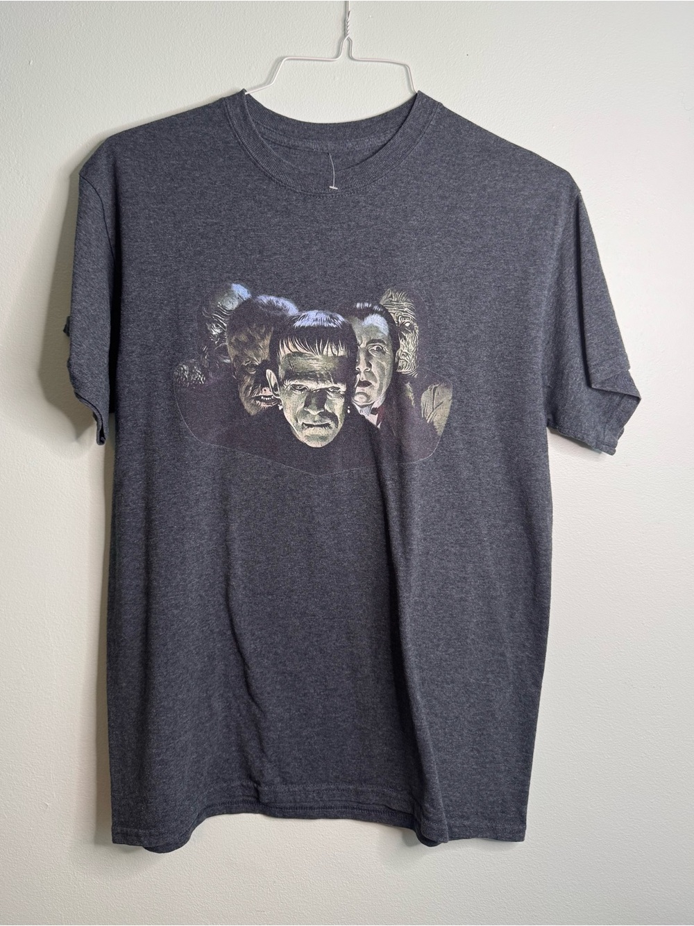 Universal Monsters Graphic Tshirt (M)